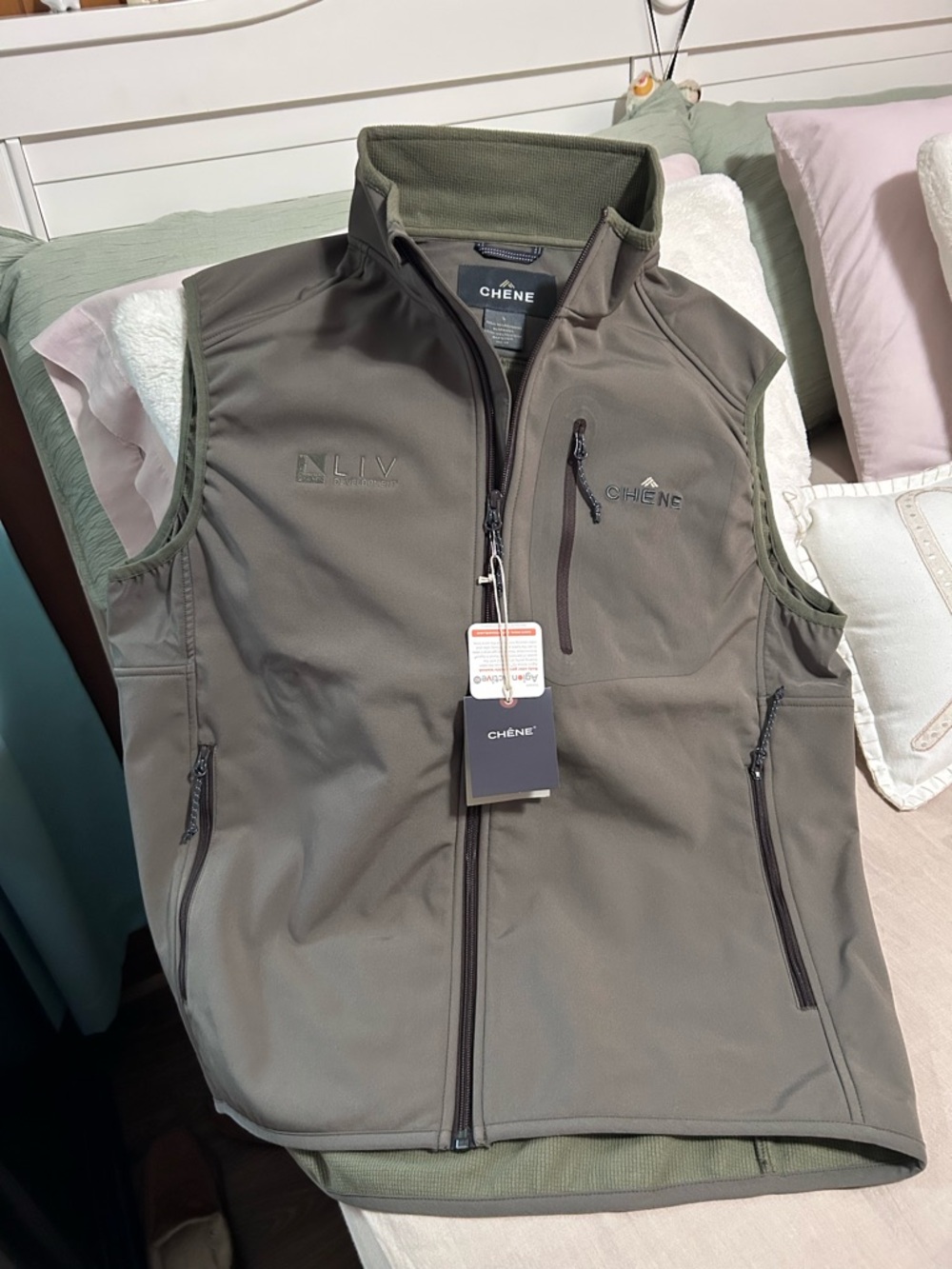 CHENE Mens Sage Scout Vest size large